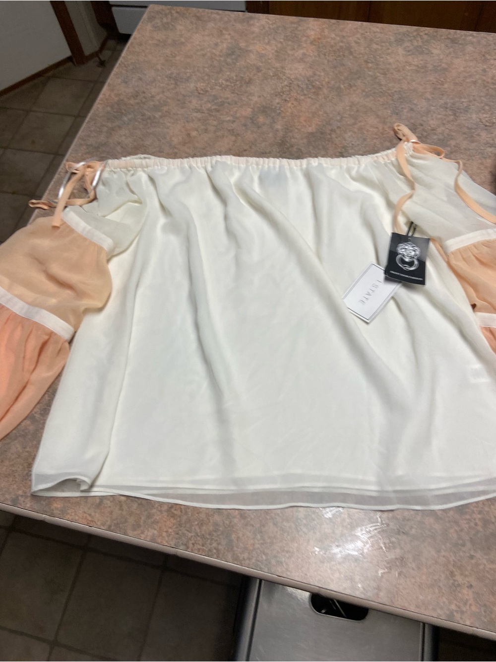 Blouse (new with tags)